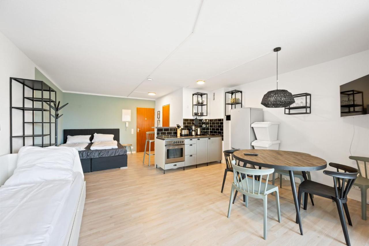 Sali Homes - Fewo Bluehendes Barock Ludwigsburg Bagian luar foto